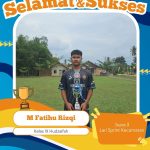 M. Fatihu Rizqi, kelas IX Hudzaifah. Meraih juara 3 Lari Sprint tingkat Kecamatan Sendang Agung